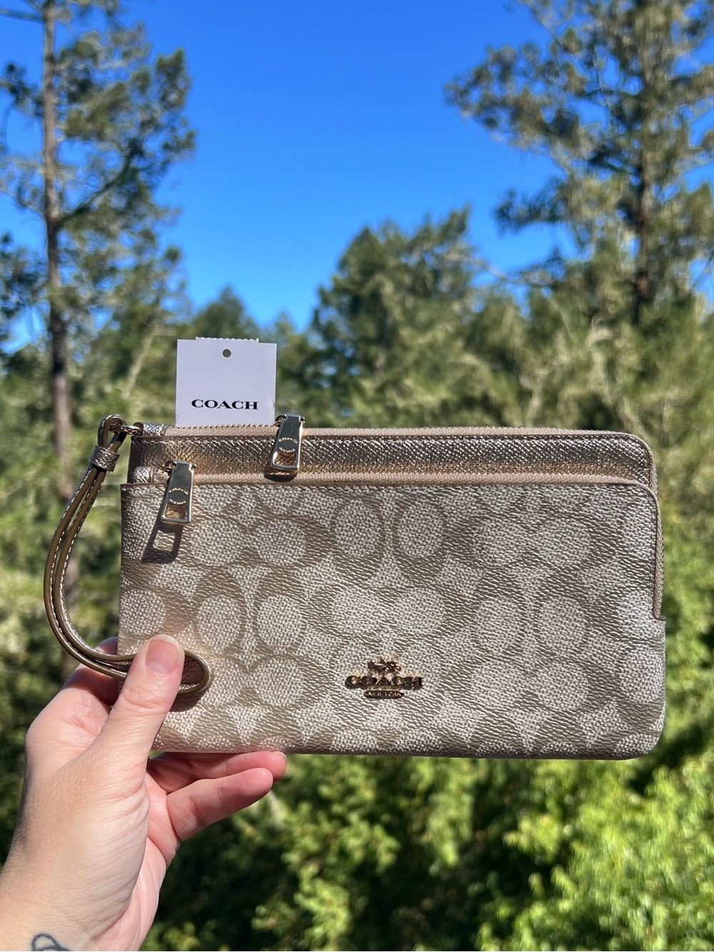 COACH Double Zip Phone Wallet In Signature Canvas CW968 NWT